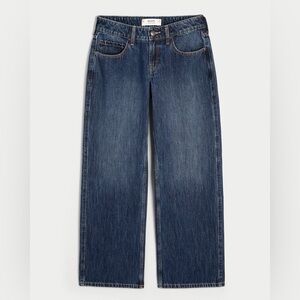 HOLLISTER- Low-Rise Dark Wash Baggy Jeans
